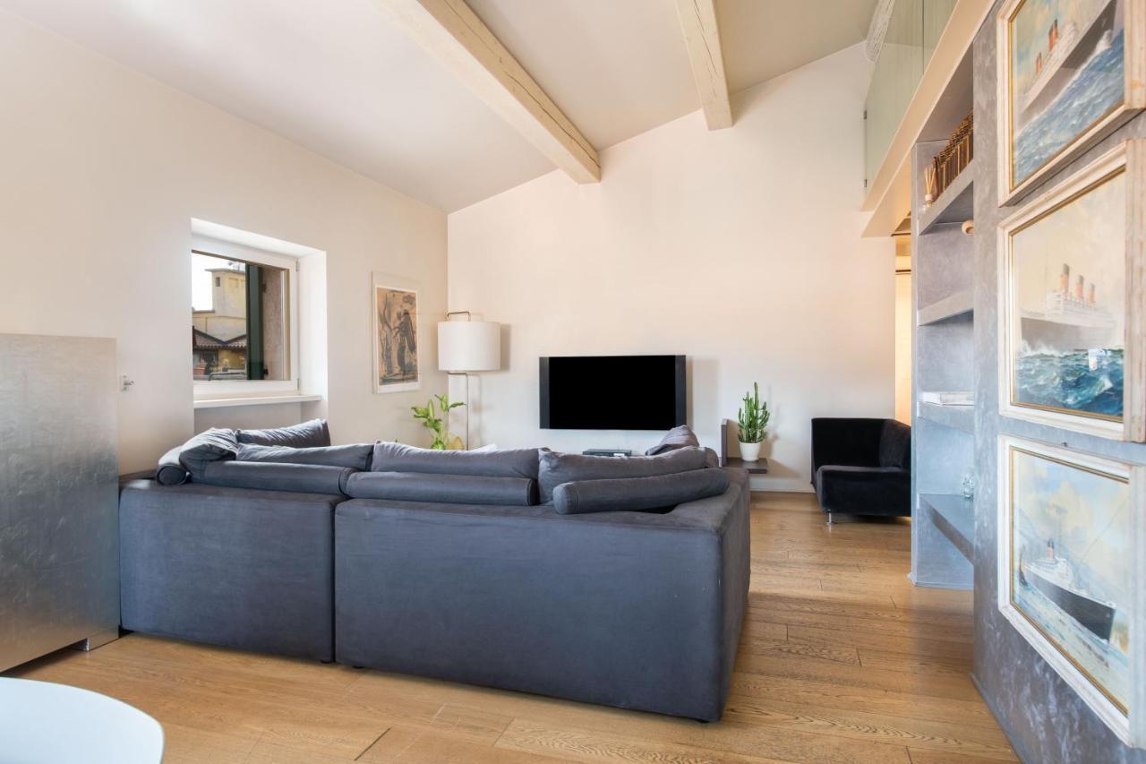 Stunning Top Floor Flat In The Heart Of Vérone Extérieur photo