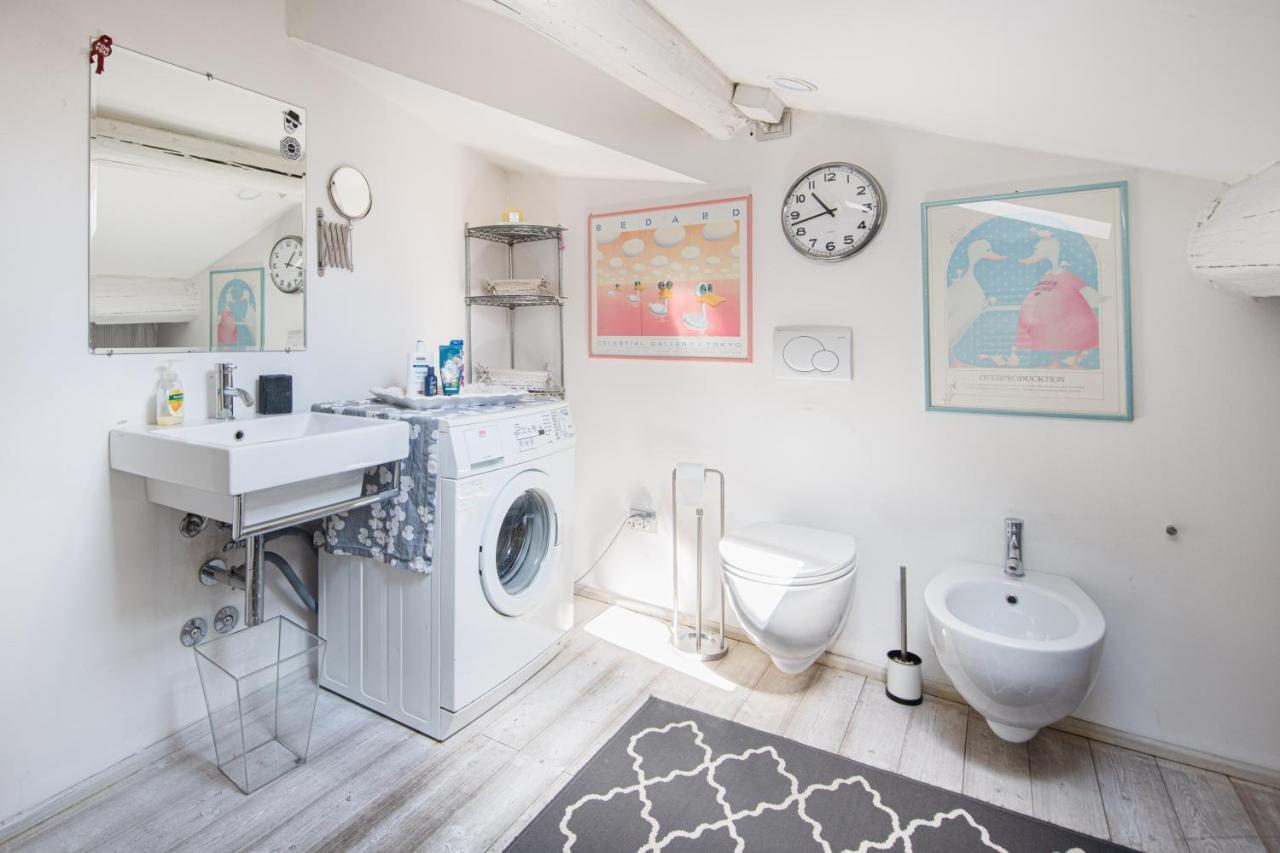Stunning Top Floor Flat In The Heart Of Vérone Extérieur photo