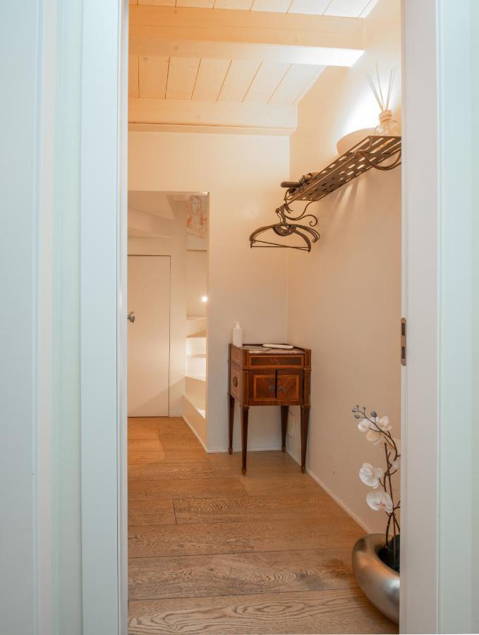 Stunning Top Floor Flat In The Heart Of Vérone Extérieur photo