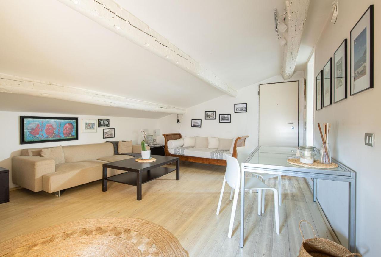 Stunning Top Floor Flat In The Heart Of Vérone Extérieur photo